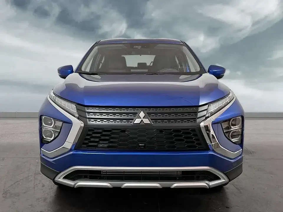 2026 Mitsubishi Eclipse Cross - Image 2 of 5