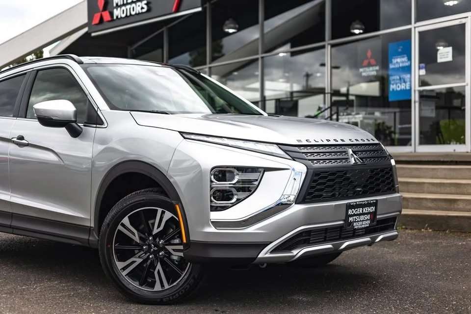 2026 Mitsubishi Eclipse Cross - Image 3 of 20