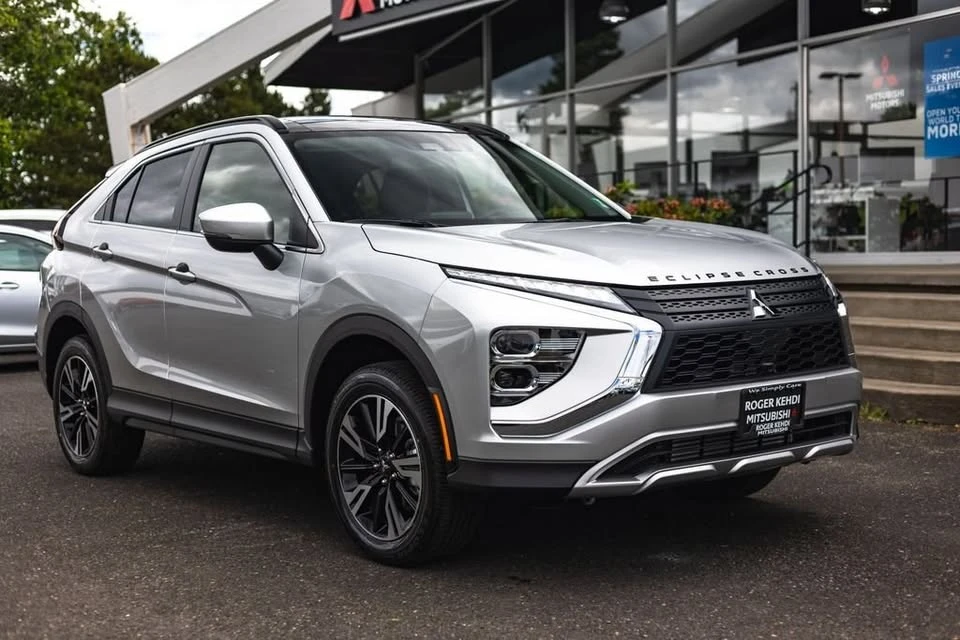 2026 Mitsubishi Eclipse Cross - Image 7 of 20