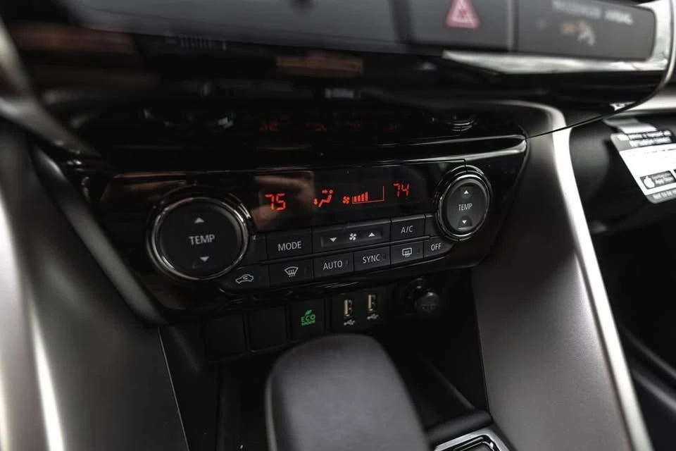 2026 Mitsubishi Eclipse Cross - Image 13 of 20