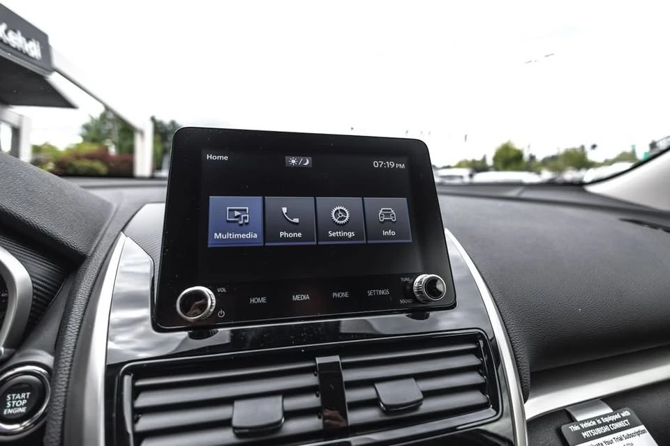 2026 Mitsubishi Eclipse Cross - Image 12 of 20