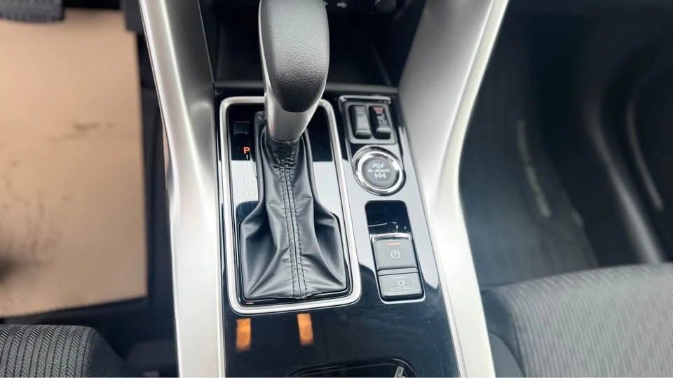 2026 Mitsubishi Eclipse Cross - Image 18 of 18