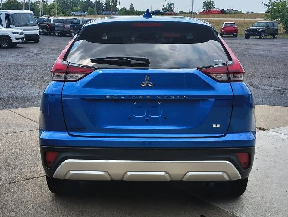 2026 Mitsubishi Eclipse Cross - Image 15 of 20