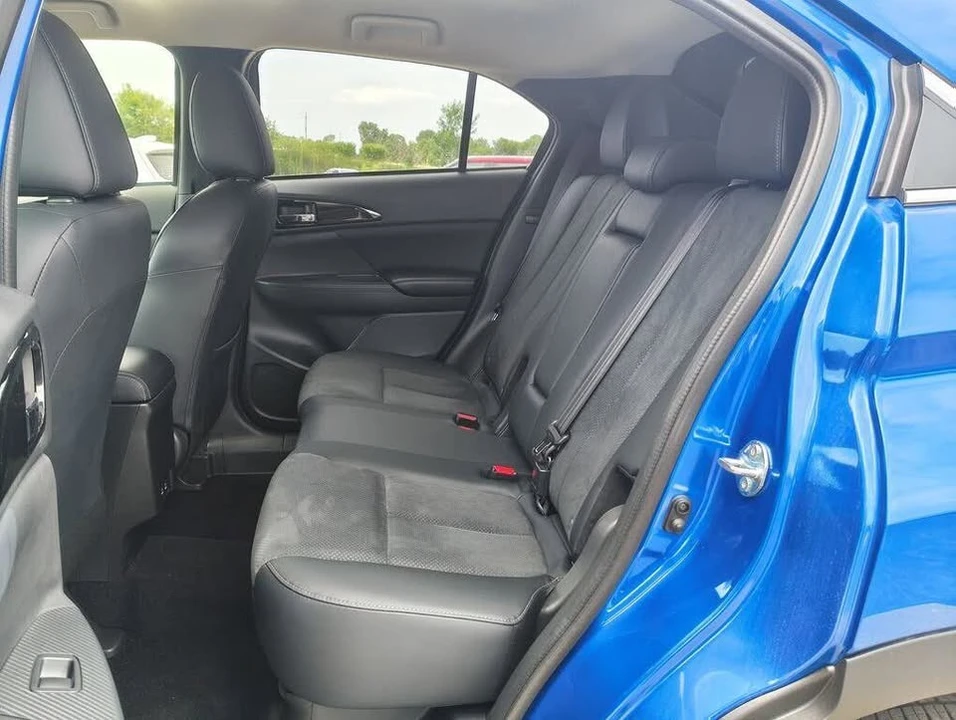 2026 Mitsubishi Eclipse Cross - Image 6 of 20