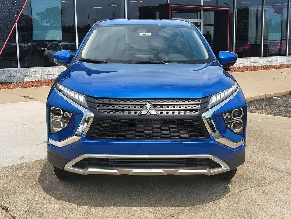 2026 Mitsubishi Eclipse Cross - Image 10 of 20