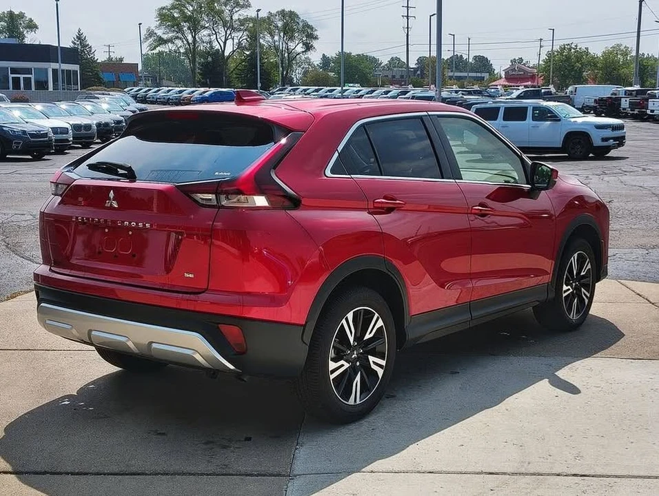 2026 Mitsubishi Eclipse Cross - Image 14 of 20