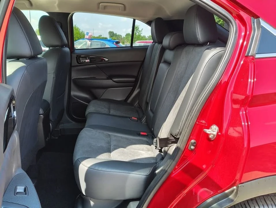 2026 Mitsubishi Eclipse Cross - Image 7 of 20