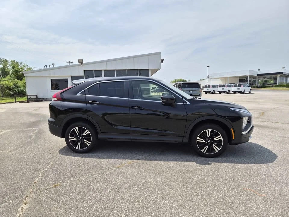2026 Mitsubishi Eclipse Cross - Image 4 of 18