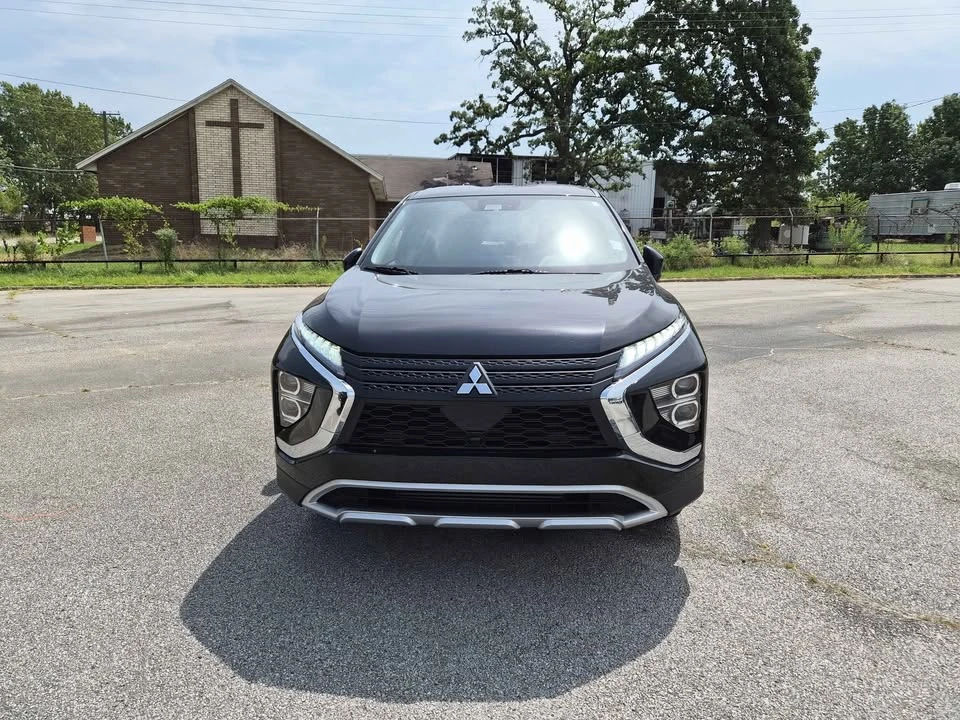 2026 Mitsubishi Eclipse Cross - Image 2 of 18