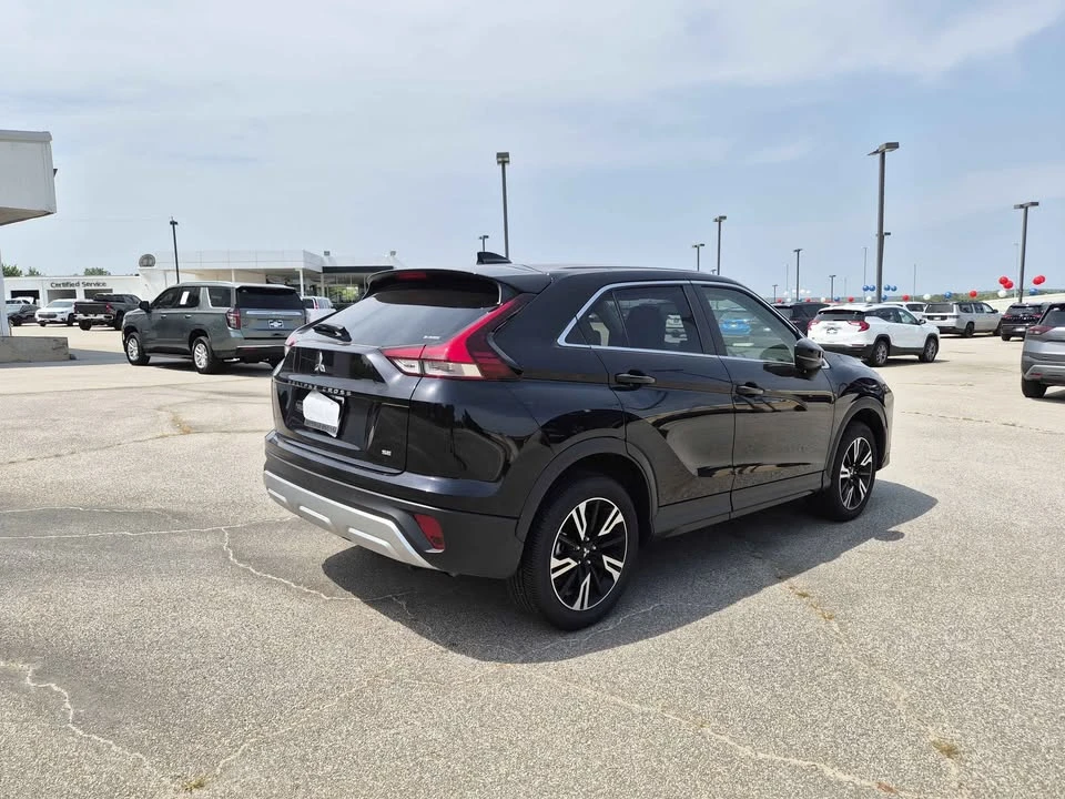 2026 Mitsubishi Eclipse Cross - Image 5 of 18