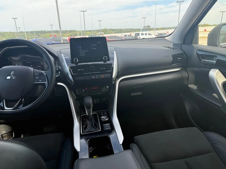 2026 Mitsubishi Eclipse Cross - Image 17 of 19
