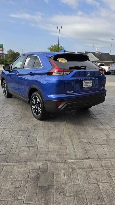 2026 Mitsubishi Eclipse Cross - Image 2 of 4