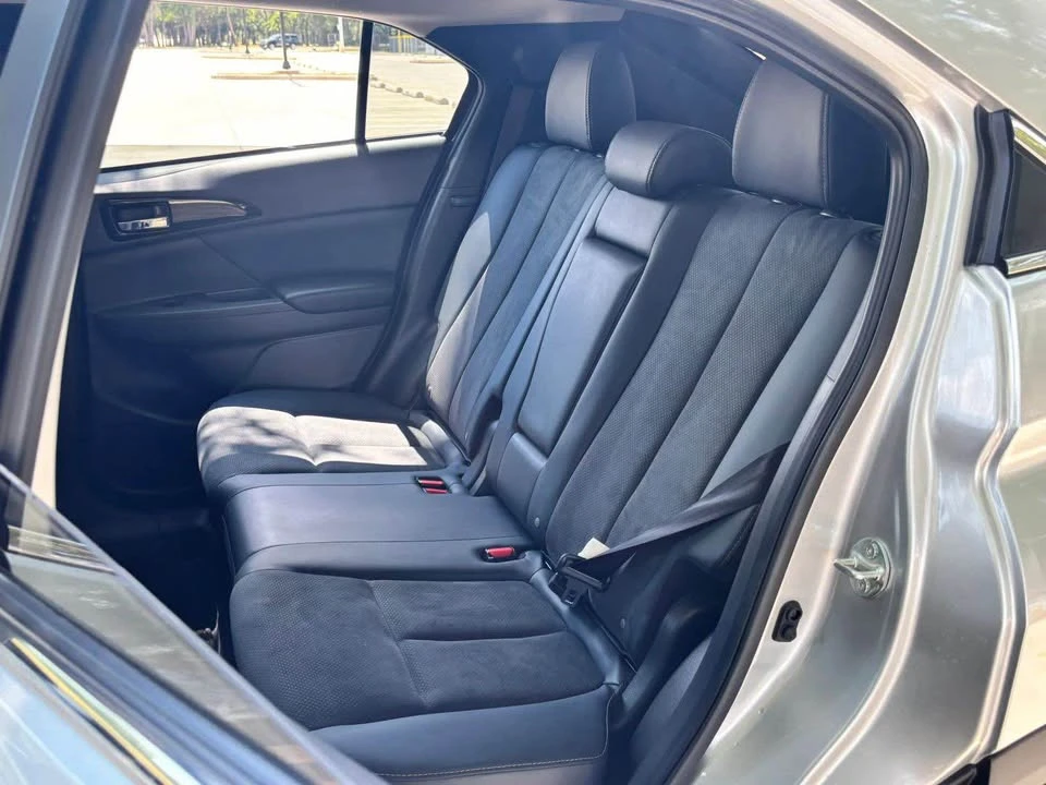 2026 Mitsubishi Eclipse Cross - Image 7 of 8