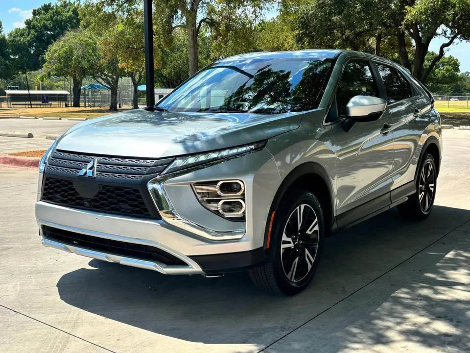 2026 Mitsubishi Eclipse Cross - Image 2 of 8