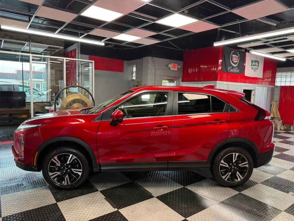 2026 Mitsubishi Eclipse Cross - Image 15 of 17