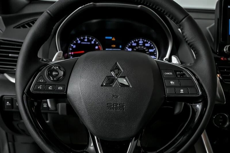 2026 Mitsubishi Eclipse Cross - Image 18 of 26