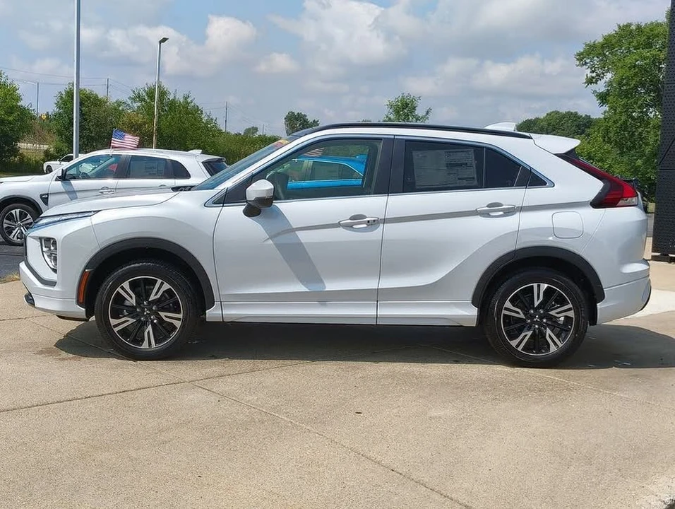 2026 Mitsubishi Eclipse Cross - Image 19 of 20