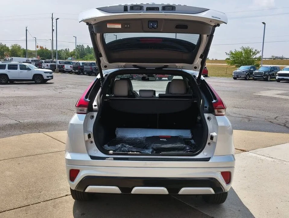 2026 Mitsubishi Eclipse Cross - Image 16 of 20