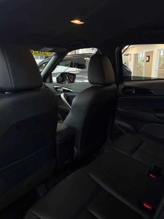 2026 Mitsubishi Eclipse Cross - Image 7 of 11