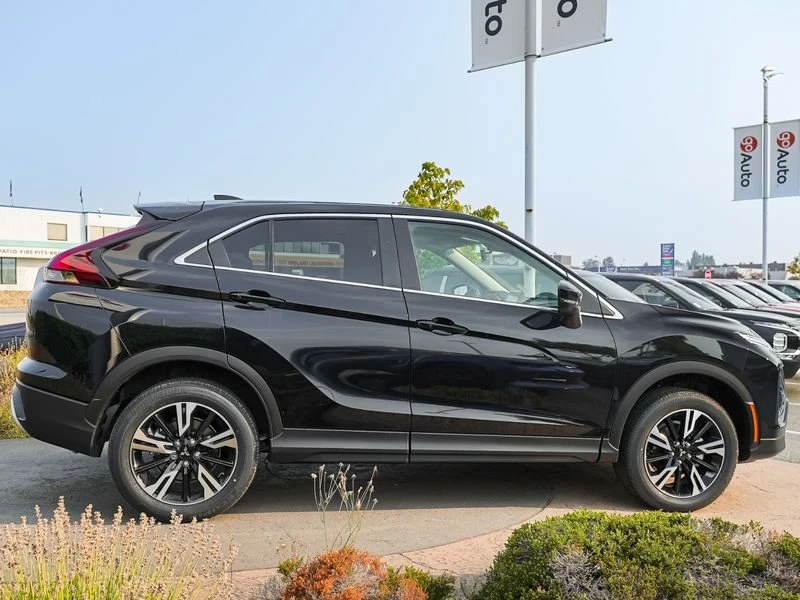 2026 Mitsubishi Eclipse Cross - Image 5 of 20