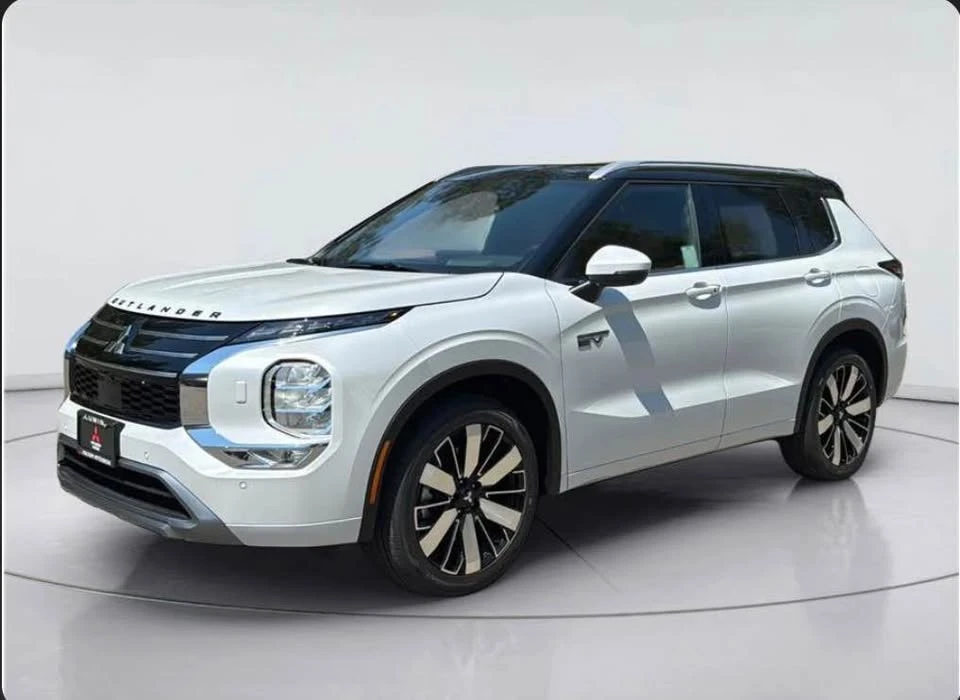 2026 Mitsubishi Eclipse Cross - Image 16 of 20