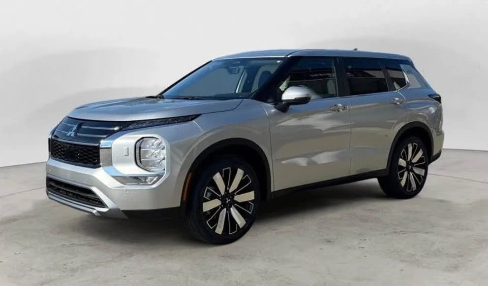2026 Mitsubishi Eclipse Cross - Image 2 of 20