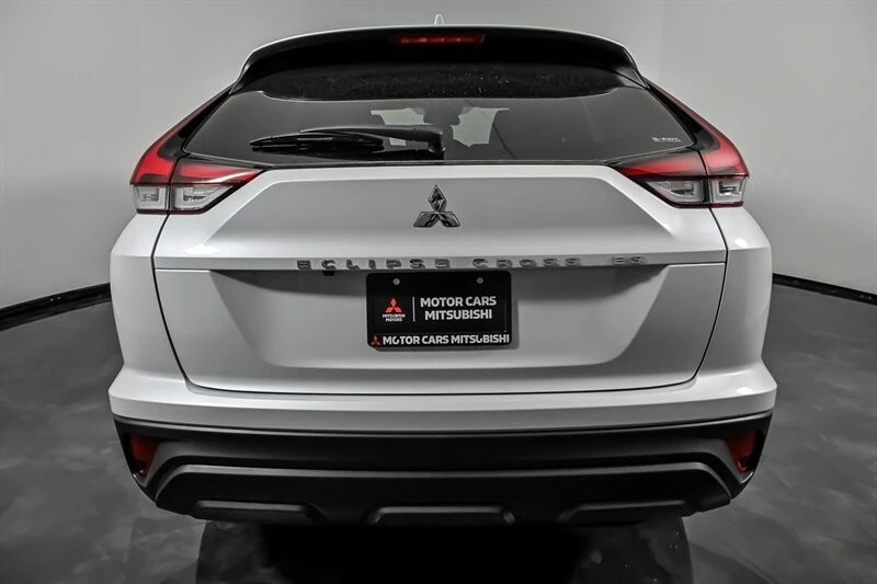 2026 Mitsubishi Eclipse Cross - Image 8 of 28