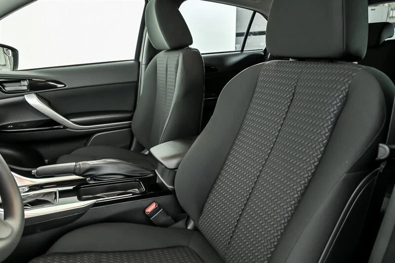 2026 Mitsubishi Eclipse Cross - Image 15 of 26