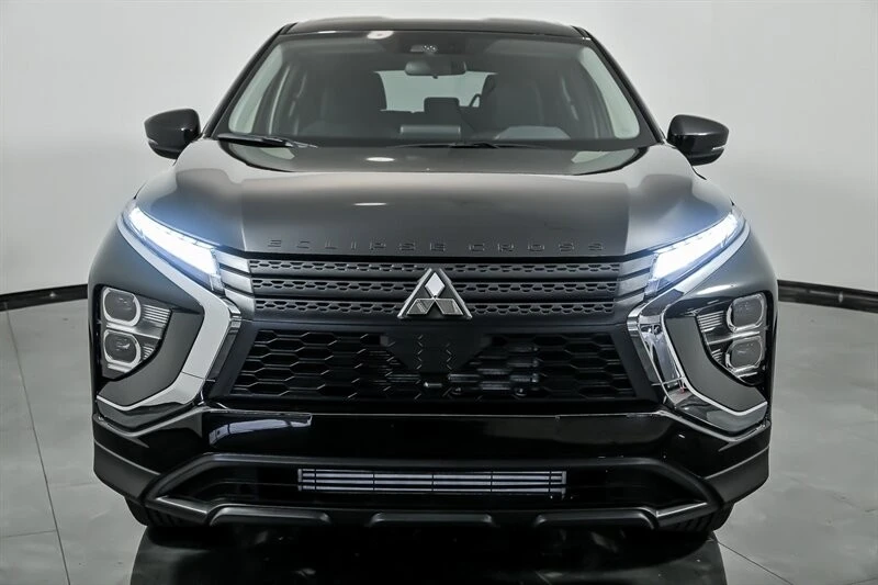 2026 Mitsubishi Eclipse Cross - Image 4 of 26