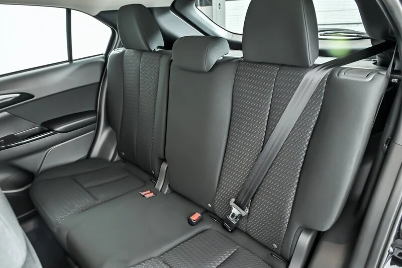 2026 Mitsubishi Eclipse Cross - Image 16 of 26