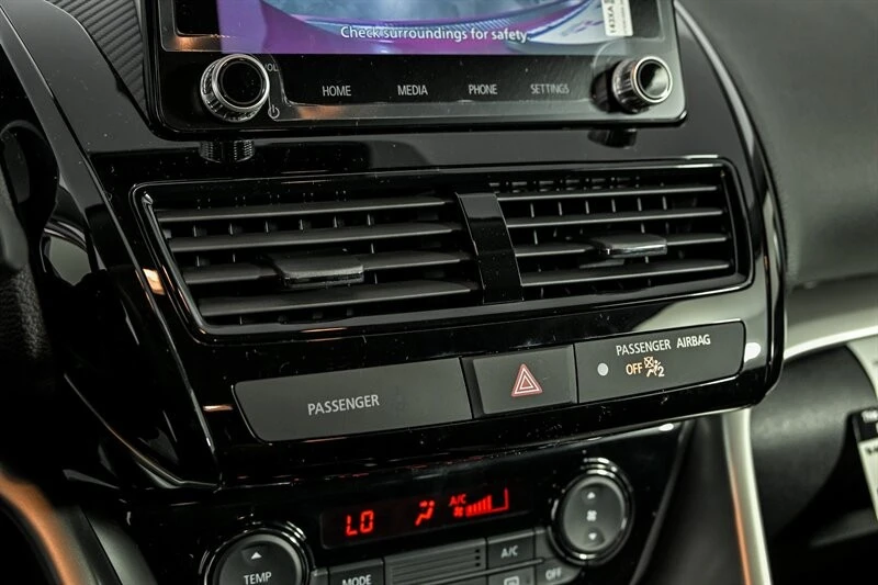 2026 Mitsubishi Eclipse Cross - Image 23 of 26