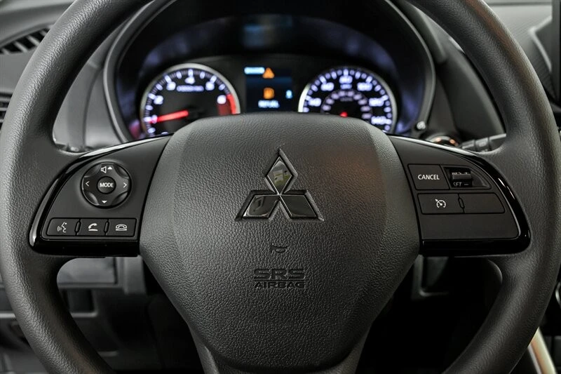 2026 Mitsubishi Eclipse Cross - Image 19 of 26