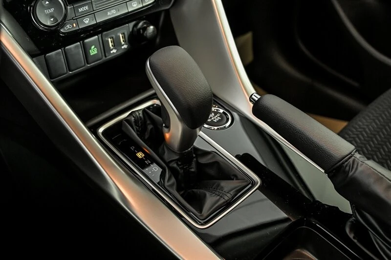 2026 Mitsubishi Eclipse Cross - Image 25 of 26