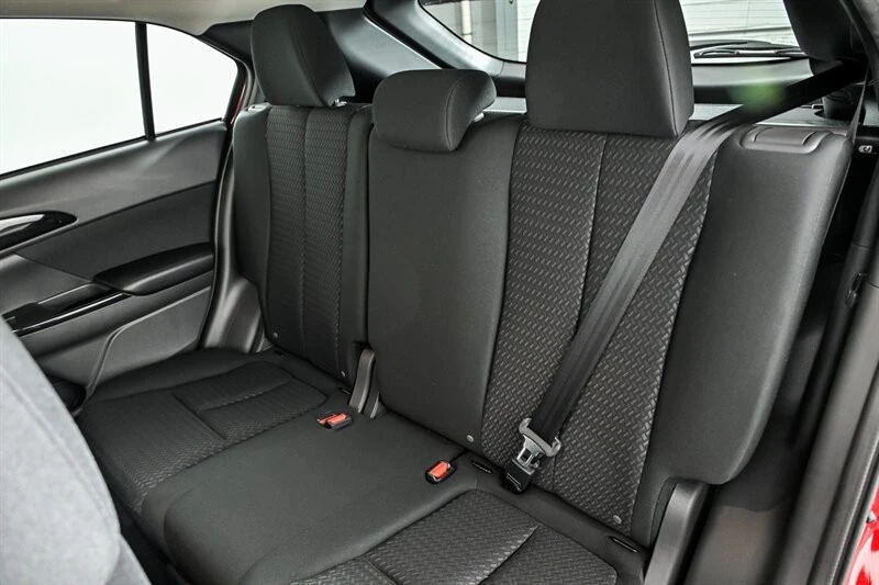 2026 Mitsubishi Eclipse Cross - Image 15 of 26