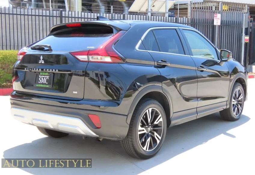 2026 Mitsubishi Eclipse Cross - Image 9 of 31