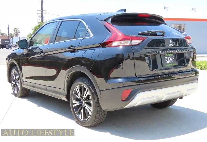 2026 Mitsubishi Eclipse Cross - Image 10 of 31
