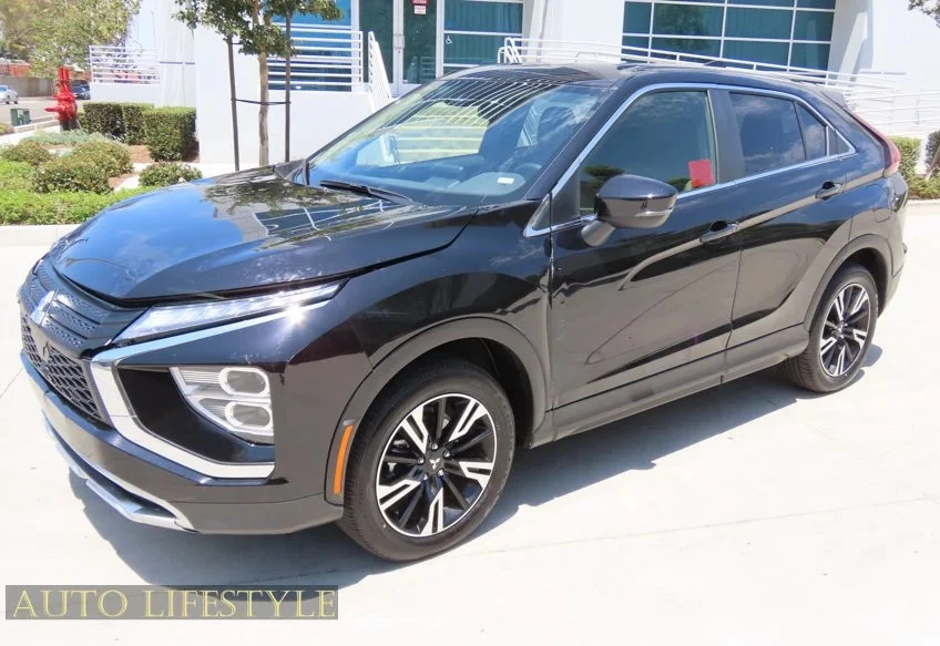2026 Mitsubishi Eclipse Cross - Image 2 of 31