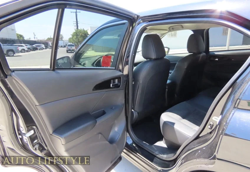 2026 Mitsubishi Eclipse Cross - Image 24 of 31