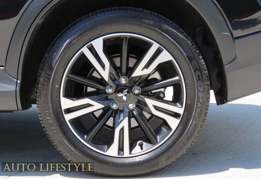 2026 Mitsubishi Eclipse Cross - Image 20 of 31