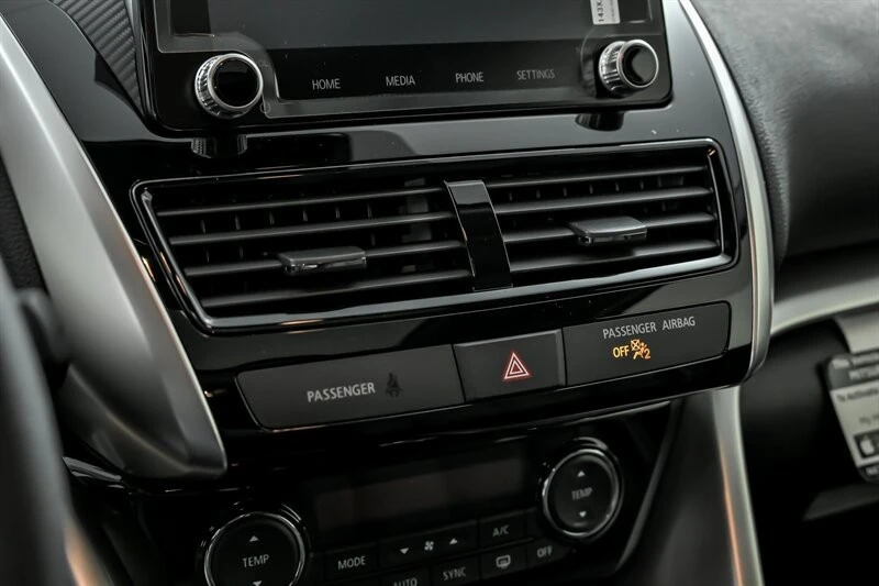 2026 Mitsubishi Eclipse Cross - Image 22 of 25