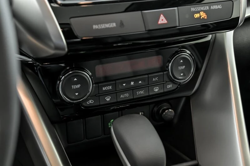 2026 Mitsubishi Eclipse Cross - Image 23 of 25