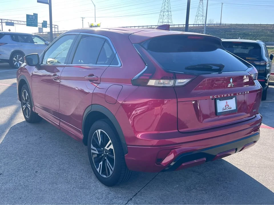 2026 Mitsubishi Eclipse Cross - Image 5 of 10