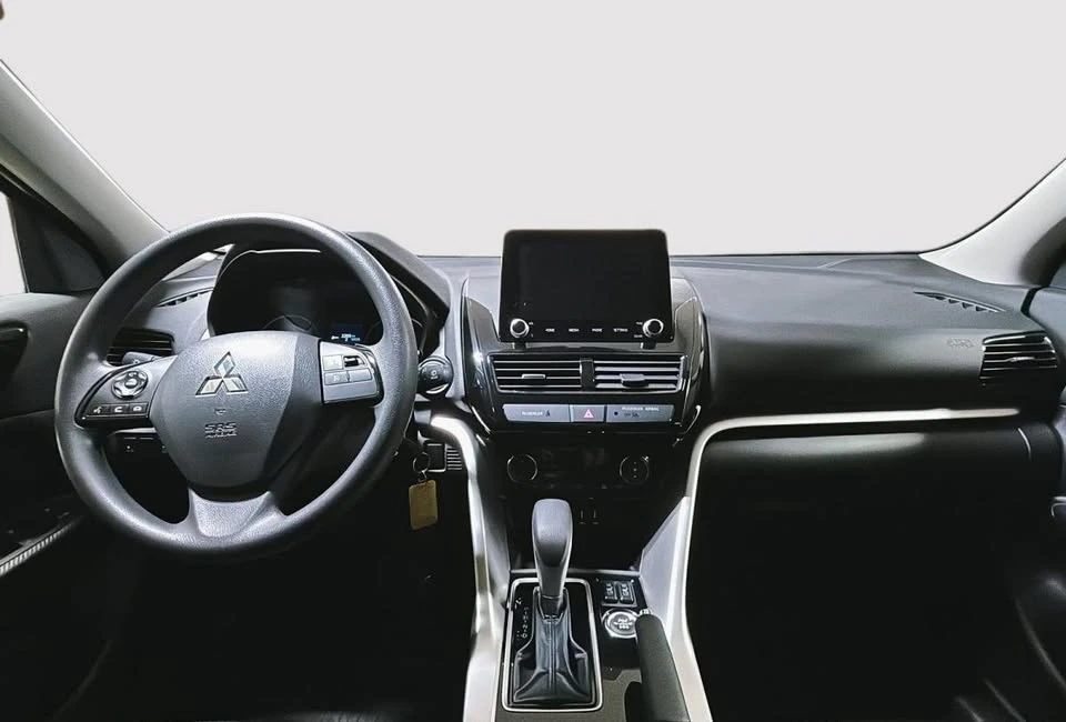 2026 Mitsubishi Eclipse Cross - Image 7 of 14
