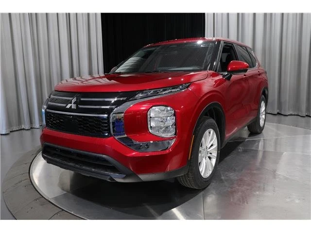 2026 Mitsubishi Outlander - Image 6 of 20