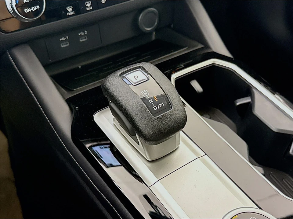 2026 Mitsubishi Outlander - Image 15 of 21