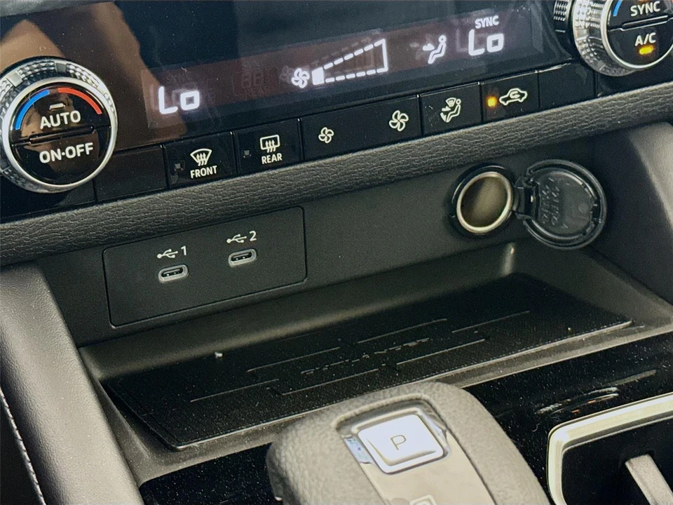2026 Mitsubishi Outlander - Image 16 of 21