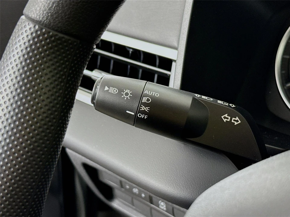 2026 Mitsubishi Outlander - Image 4 of 21