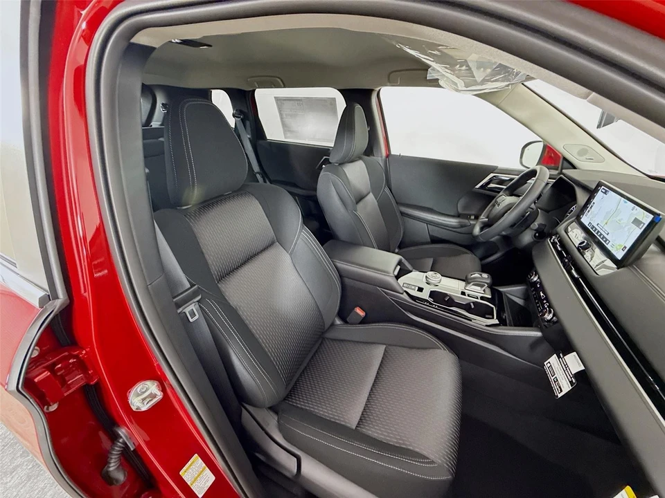 2026 Mitsubishi Outlander - Image 19 of 21