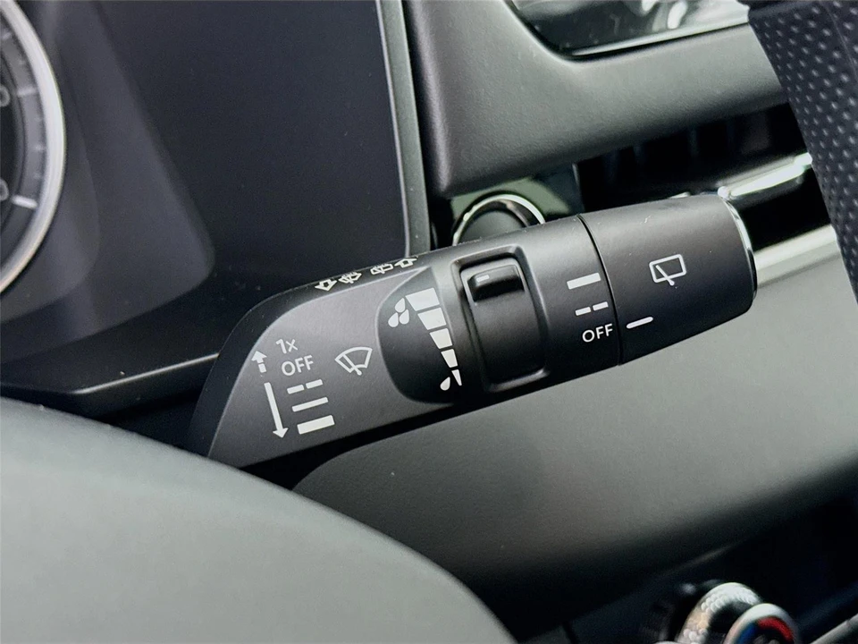 2026 Mitsubishi Outlander - Image 5 of 21