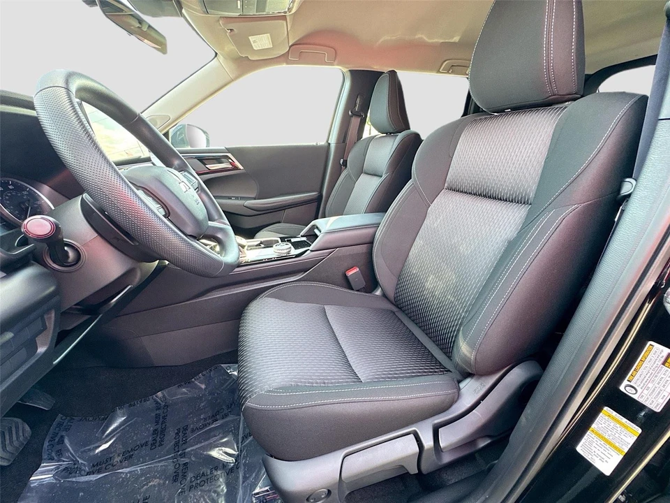 2026 Mitsubishi Outlander - Image 20 of 21